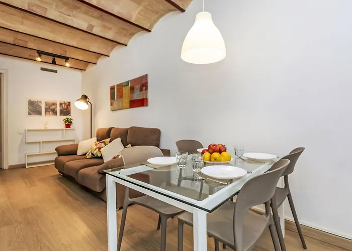 아파트 Eixample Dret Arago Roger De Lluria By Interhome